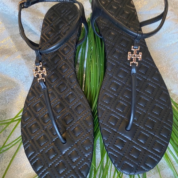 Tory Burch Shoes - NEW🐝TORY BURCH T-STRAP SANDALS🐝